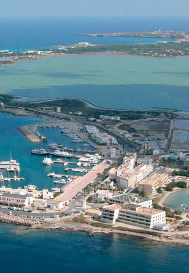 Benvenuto nel nostro hotel a La Savina, Formentera 